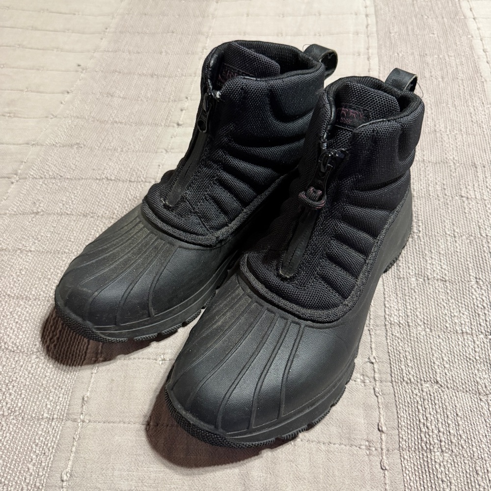 SPERRY STS88064 Black Ankle Zip-Up Lightweight Rain Boots Women's US 7.5 EU 38